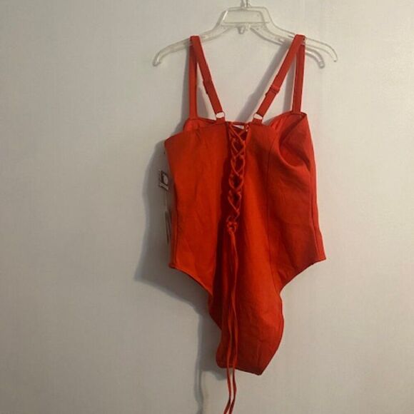 Good American Bright Poppy 1 piece swimsuit, size 7/(4X) - Picture 2 of 4